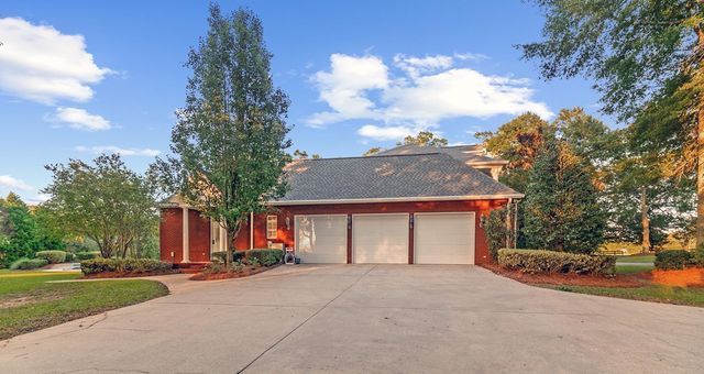 7426 Eddins Road, Dothan, AL 36301