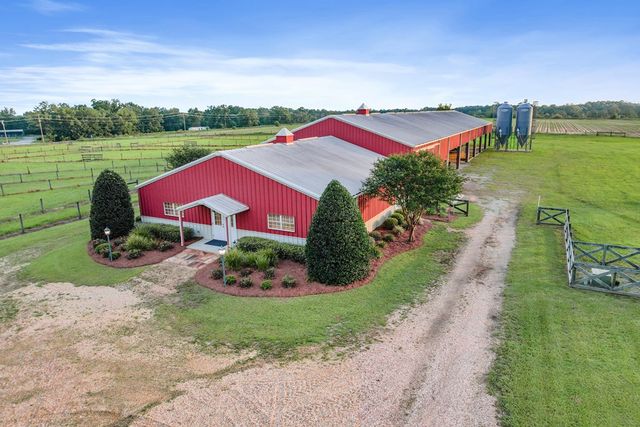 7426 Eddins Road, Dothan, AL 36301