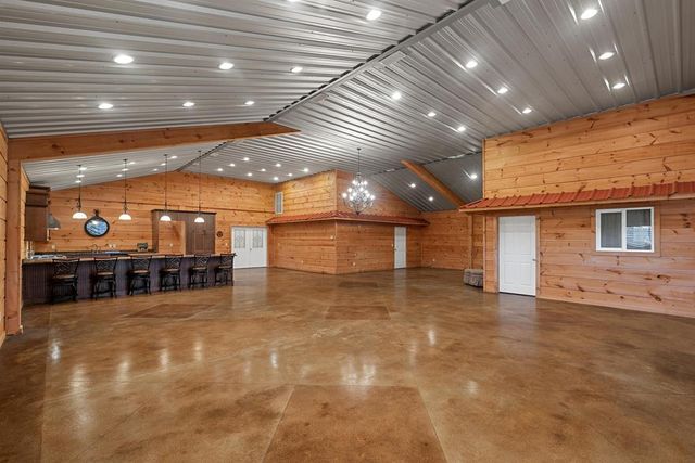 7426 Eddins Road, Dothan, AL 36301