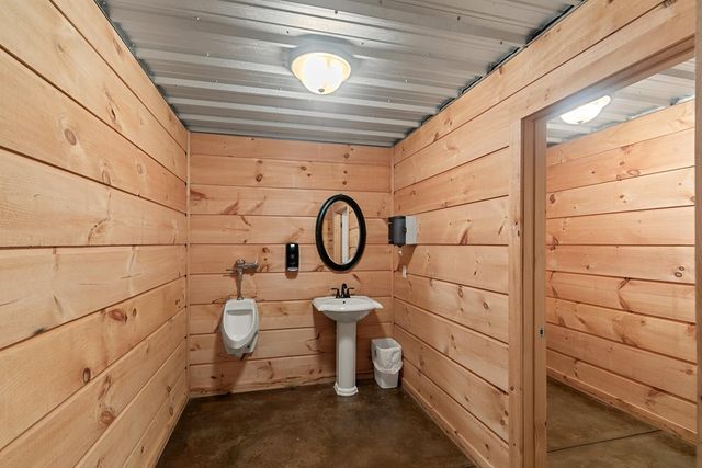 7426 Eddins Road, Dothan, AL 36301