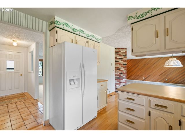 17102 Ne 140TH Ave, Brush Prairie, WA 98606