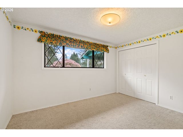 17102 Ne 140TH Ave, Brush Prairie, WA 98606