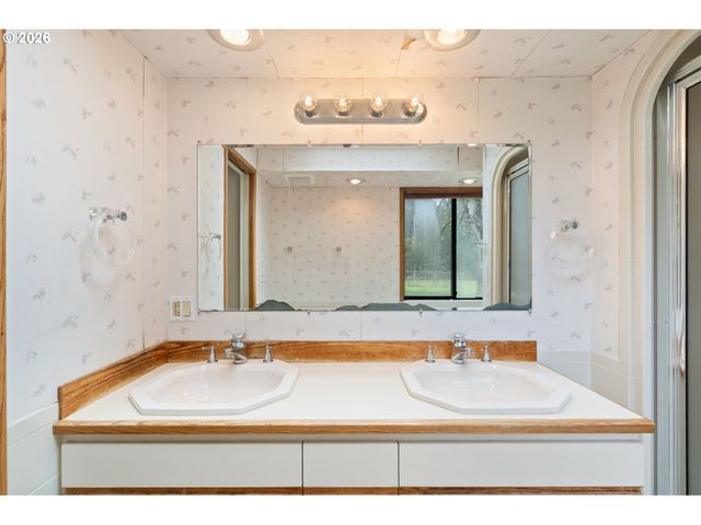 17102 Ne 140TH Ave, Brush Prairie, WA 98606