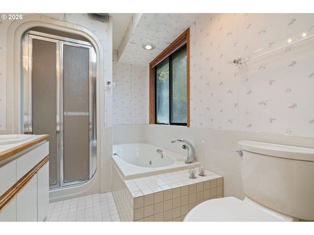 17102 Ne 140TH Ave, Brush Prairie, WA 98606