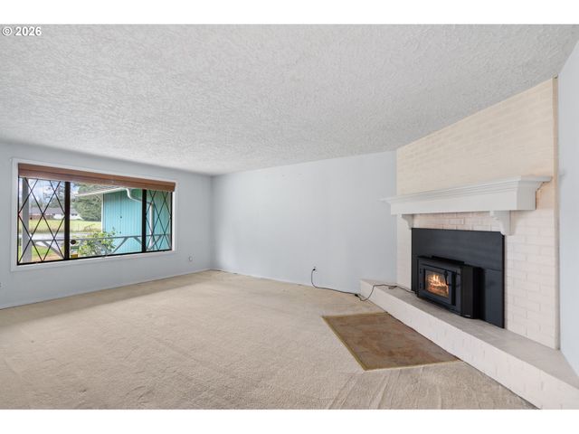 17102 Ne 140TH Ave, Brush Prairie, WA 98606