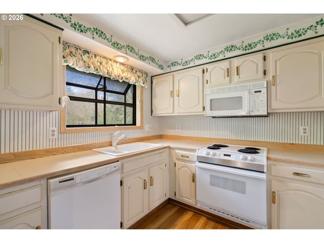 17102 Ne 140TH Ave, Brush Prairie, WA 98606