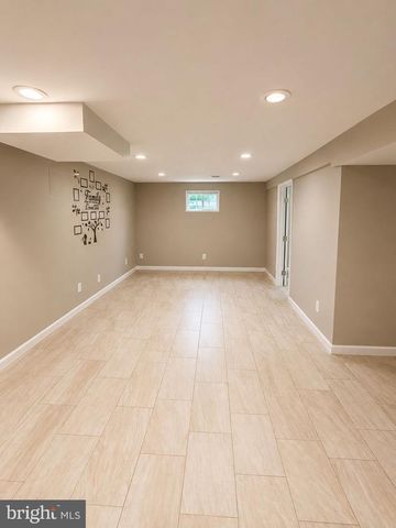 6509 OSBORN, Hyattsville, MD 20784
