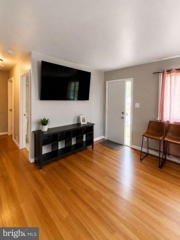 6509 OSBORN, Hyattsville, MD 20784