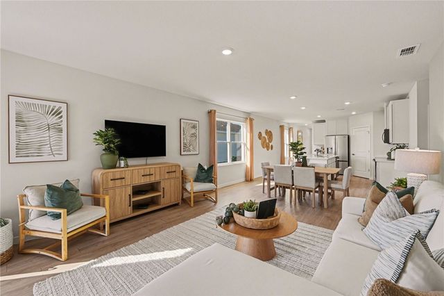 9633 Venetian Square, Vero Beach, FL 32966