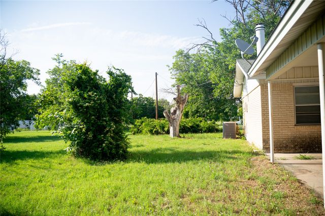 173 George Scott, Cross Plains, TX 76443