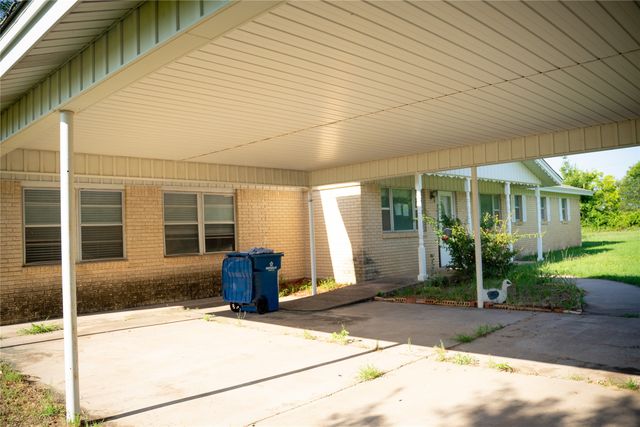 173 George Scott, Cross Plains, TX 76443