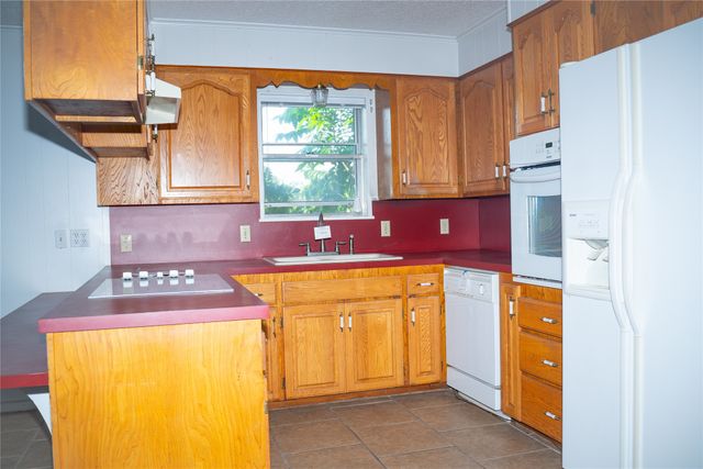 173 George Scott, Cross Plains, TX 76443