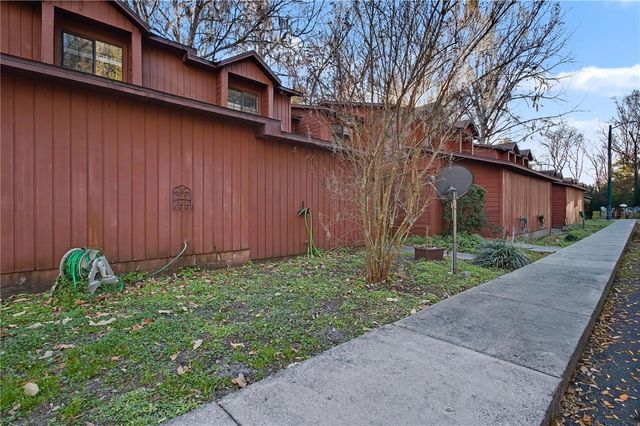 5727 SW 10TH PLACE, Gainesville, FL 32607