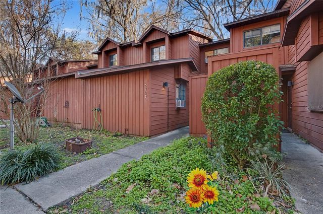 5727 SW 10TH PLACE, Gainesville, FL 32607