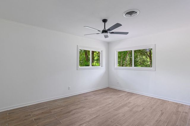18 Lake Forest Hills, Shreveport, LA 71109