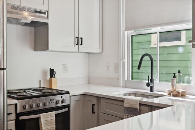 426 Race Street, Charleston, SC 29403