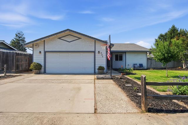 580 North Ave, Turlock, CA 95382
