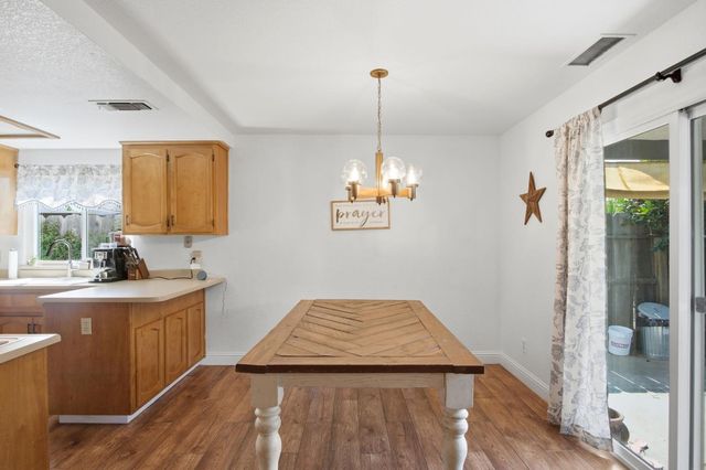 580 North Ave, Turlock, CA 95382