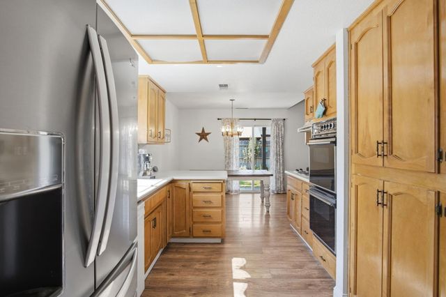 580 North Ave, Turlock, CA 95382
