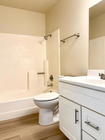 2001 Newport Drive, Pittsburg, CA 94565