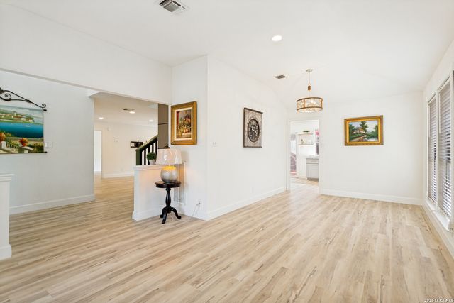 9319 BEOWULF ST, San Antonio, TX 78254