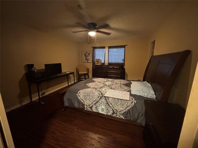 4816 Partridge Street, La Marque, TX 77568