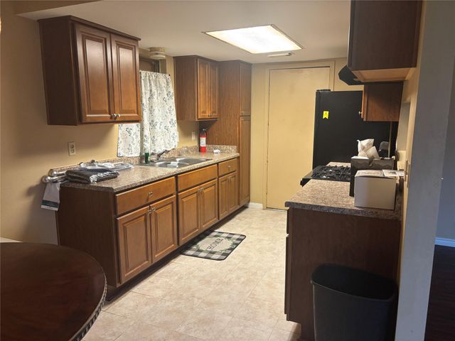 4816 Partridge Street, La Marque, TX 77568