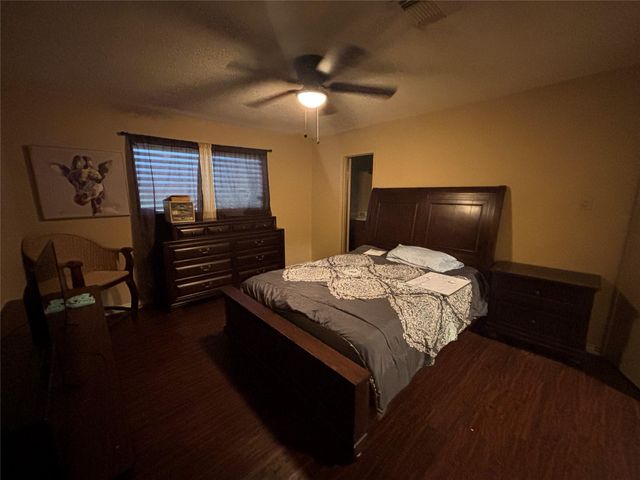 4816 Partridge Street, La Marque, TX 77568