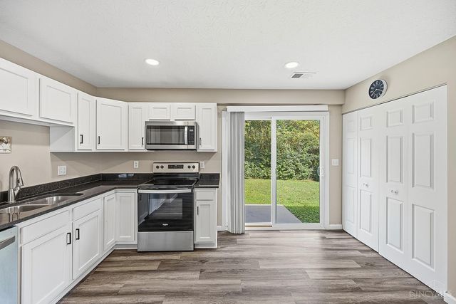 72 Chickasaw Drive, New Miami, OH 45013