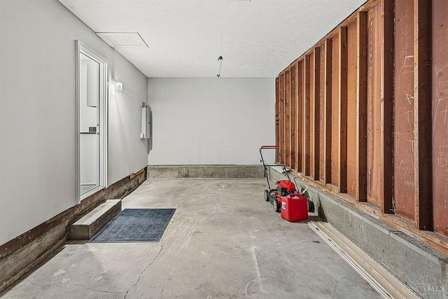 72 Chickasaw Drive, New Miami, OH 45013