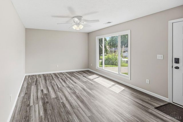 72 Chickasaw Drive, New Miami, OH 45013