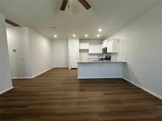 11503 Mackenzie Way, Yukon, OK 73099