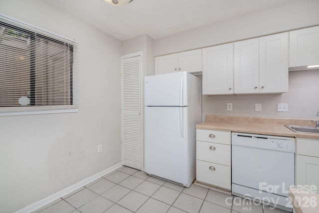 8005 Horse Chestnut Lane, Charlotte, NC 28277