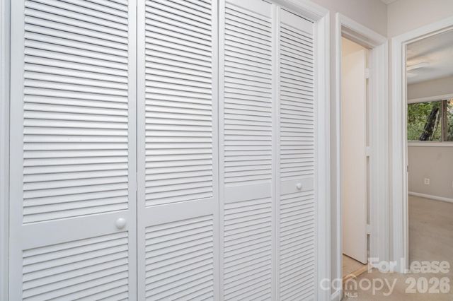 8005 Horse Chestnut Lane, Charlotte, NC 28277