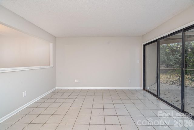 8005 Horse Chestnut Lane, Charlotte, NC 28277