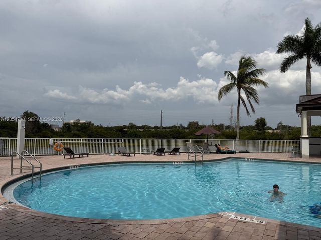 4435 SW 160th Ave 102, Miramar, FL 33027