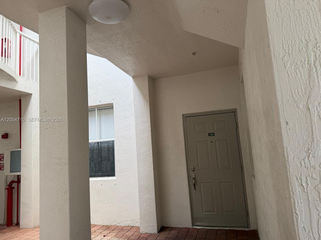 4435 SW 160th Ave 102, Miramar, FL 33027