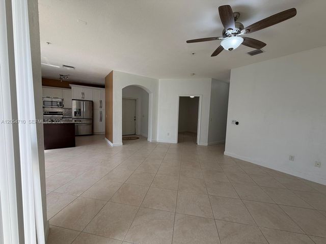 4435 SW 160th Ave 102, Miramar, FL 33027