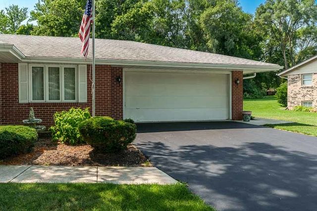 1441 CHOKECHERRY Drive, Rockford, IL 61108