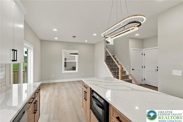 824 Hunter Street, North Catasauqua Bor, PA 18032