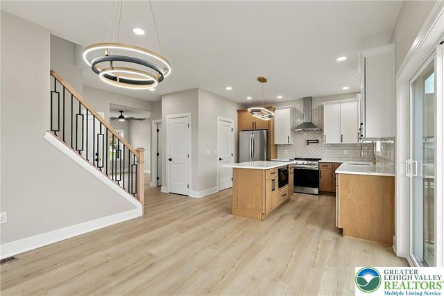 824 Hunter Street, North Catasauqua Bor, PA 18032