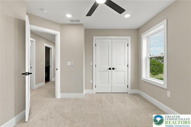 824 Hunter Street, North Catasauqua Bor, PA 18032