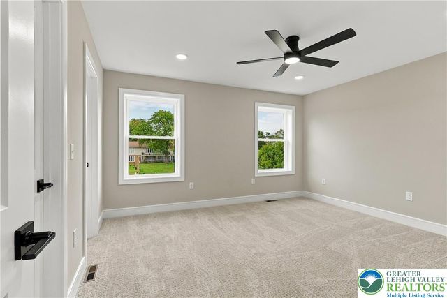 824 Hunter Street, North Catasauqua Bor, PA 18032