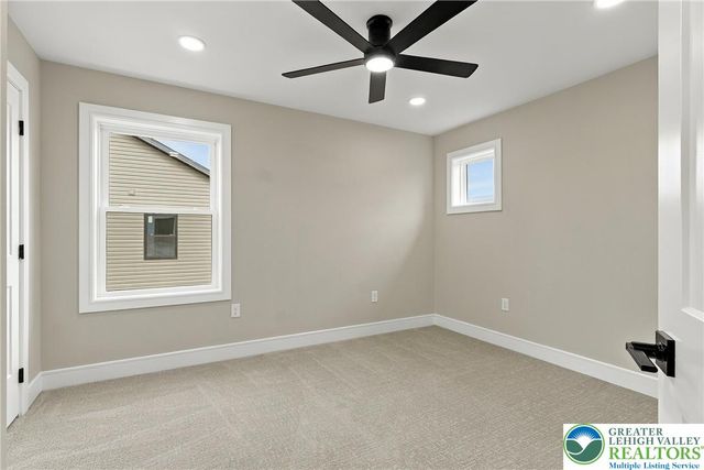 824 Hunter Street, North Catasauqua Bor, PA 18032