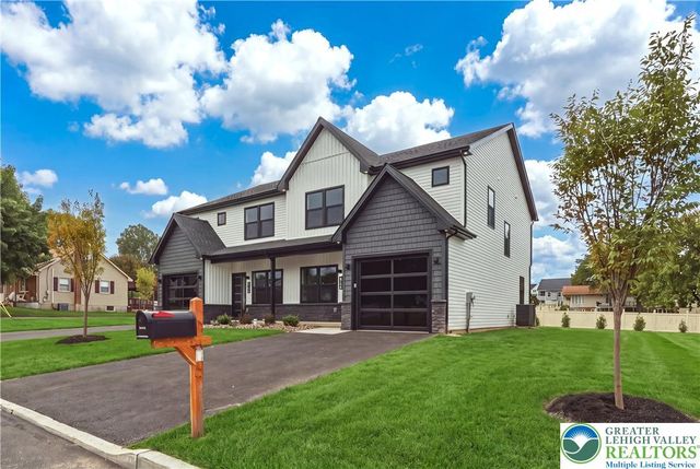 824 Hunter Street, North Catasauqua Bor, PA 18032