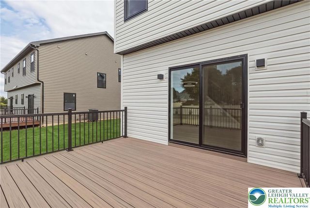 824 Hunter Street, North Catasauqua Bor, PA 18032