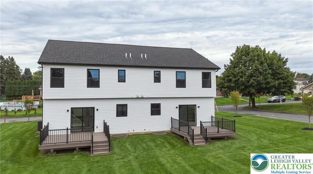 824 Hunter Street, North Catasauqua Bor, PA 18032