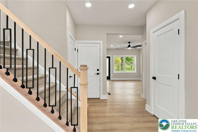 824 Hunter Street, North Catasauqua Bor, PA 18032