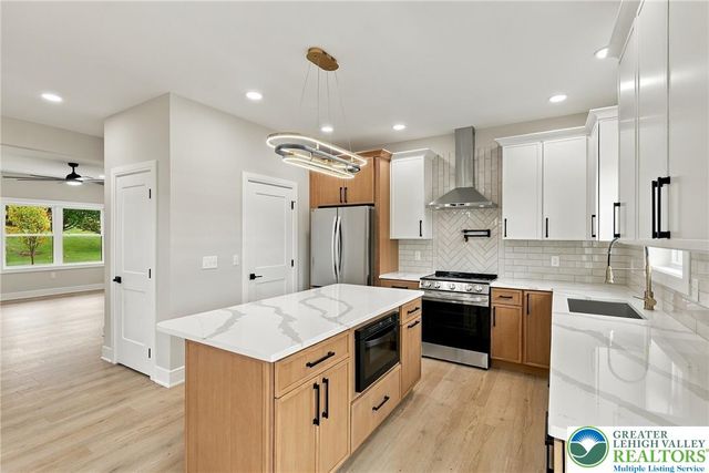 824 Hunter Street, North Catasauqua Bor, PA 18032