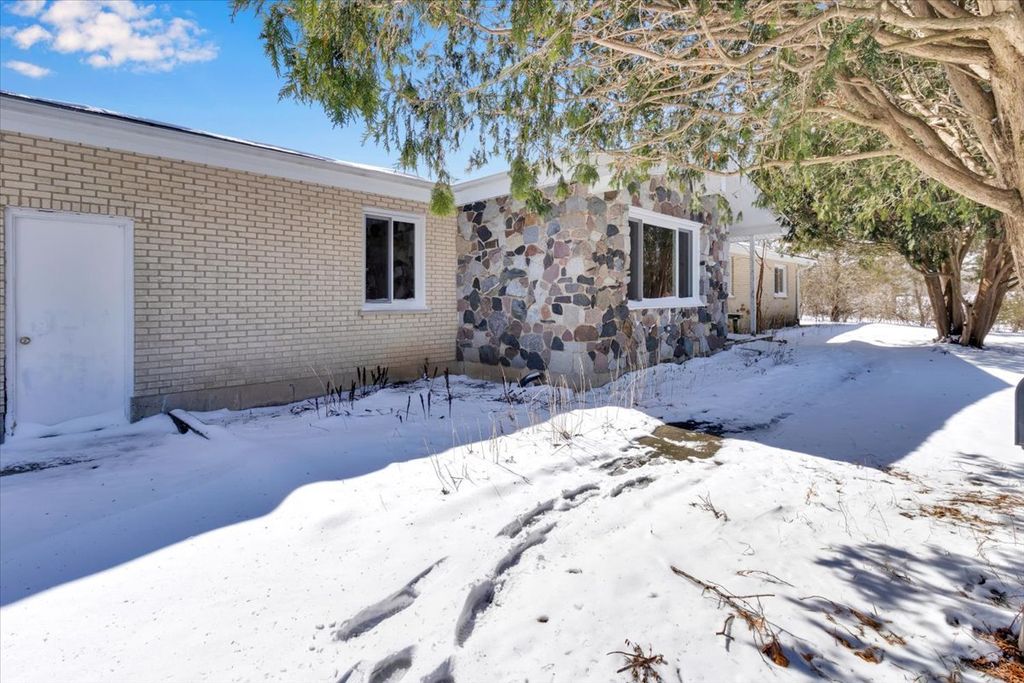 Address unavailable.